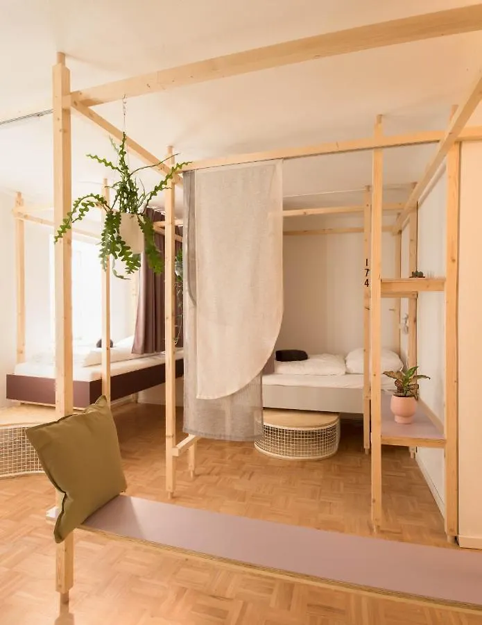 Montagu Hostel 因斯布鲁克 0*,  奥地利