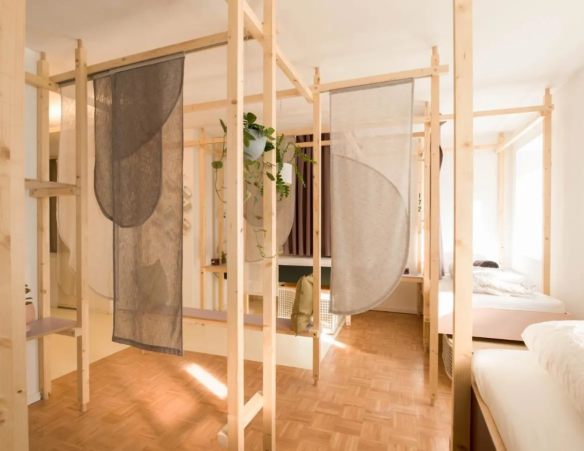 Montagu Hostel 因斯布鲁克 0*,