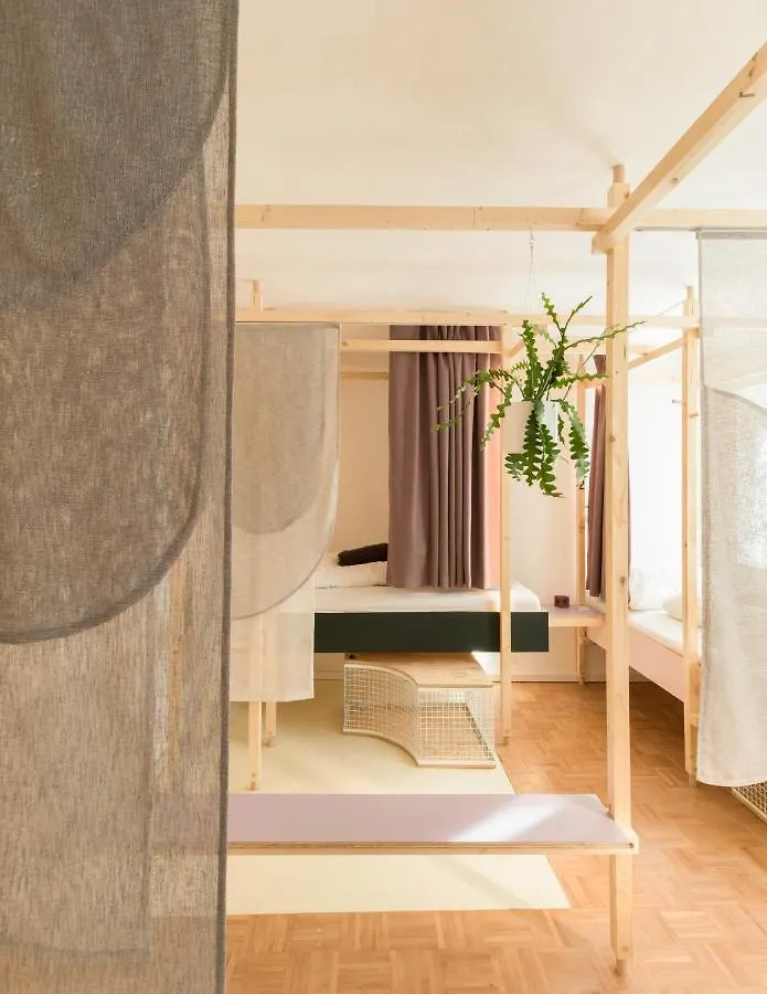 Montagu Hostel 因斯布鲁克