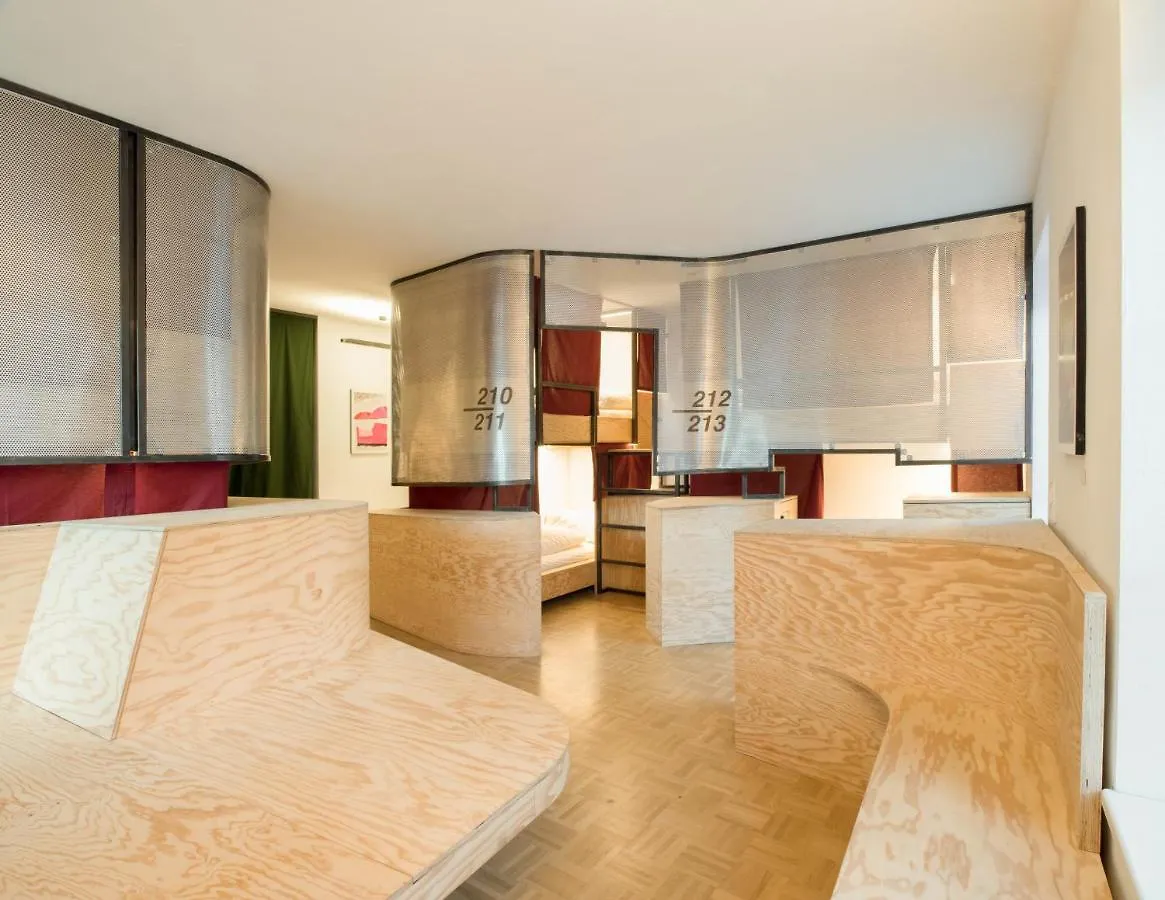 Montagu Hostel Innsbruck