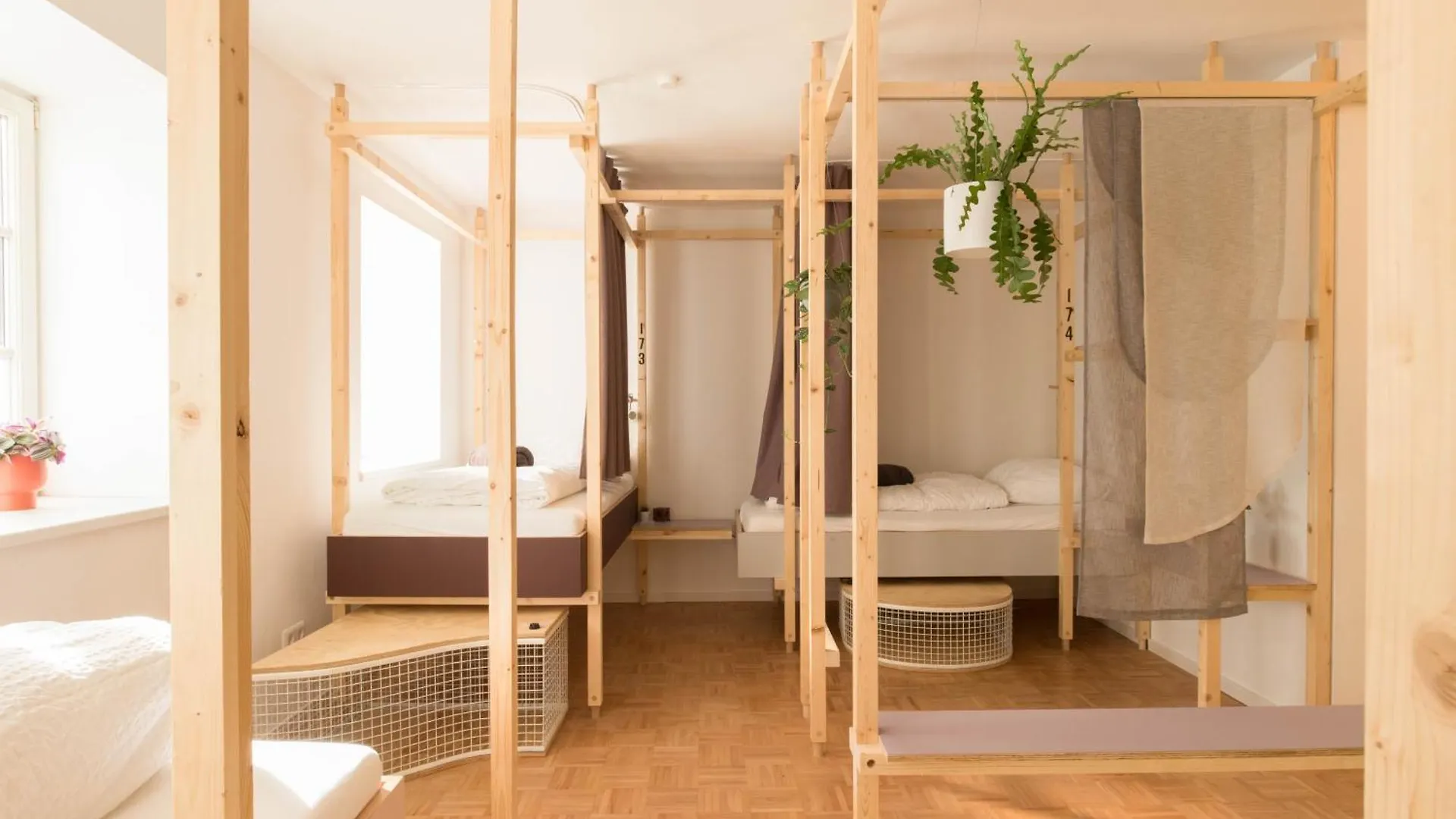 Montagu Hostel Innsbruck 0*,