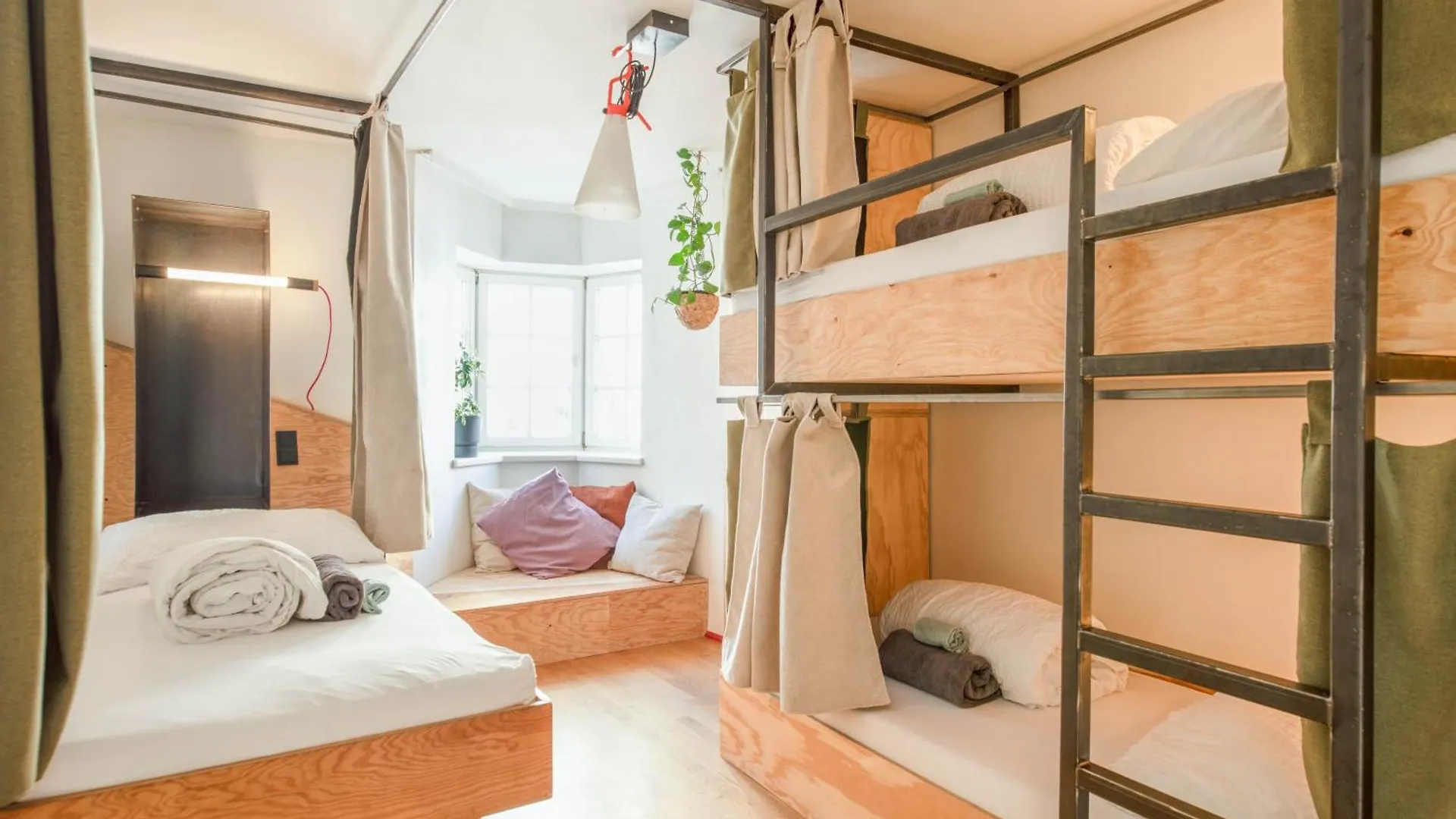 Montagu Hostel Innsbruck
